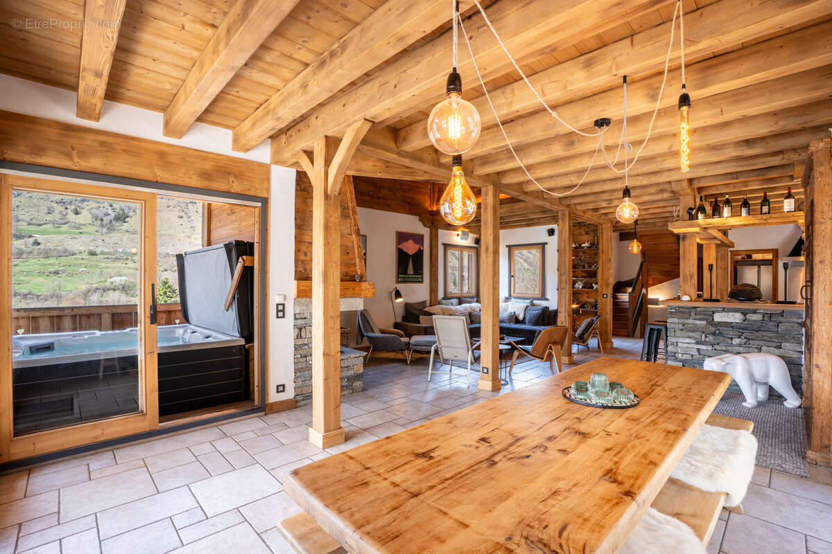 Maison à BOURG-SAINT-MAURICE