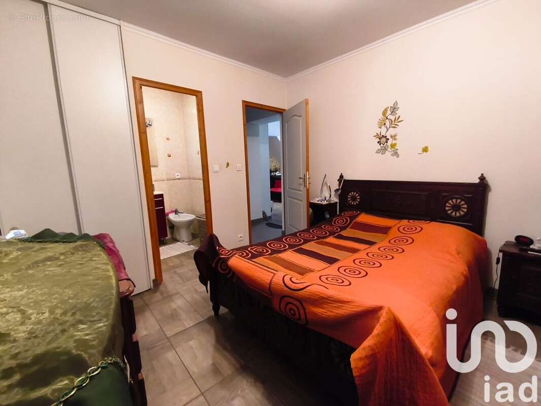 Photo 7 - Maison à BEGROLLES-EN-MAUGES