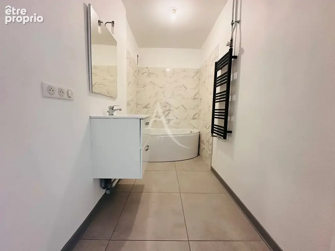 Appartement Blois 1 pièce(s) 37.81 m². - photo 2