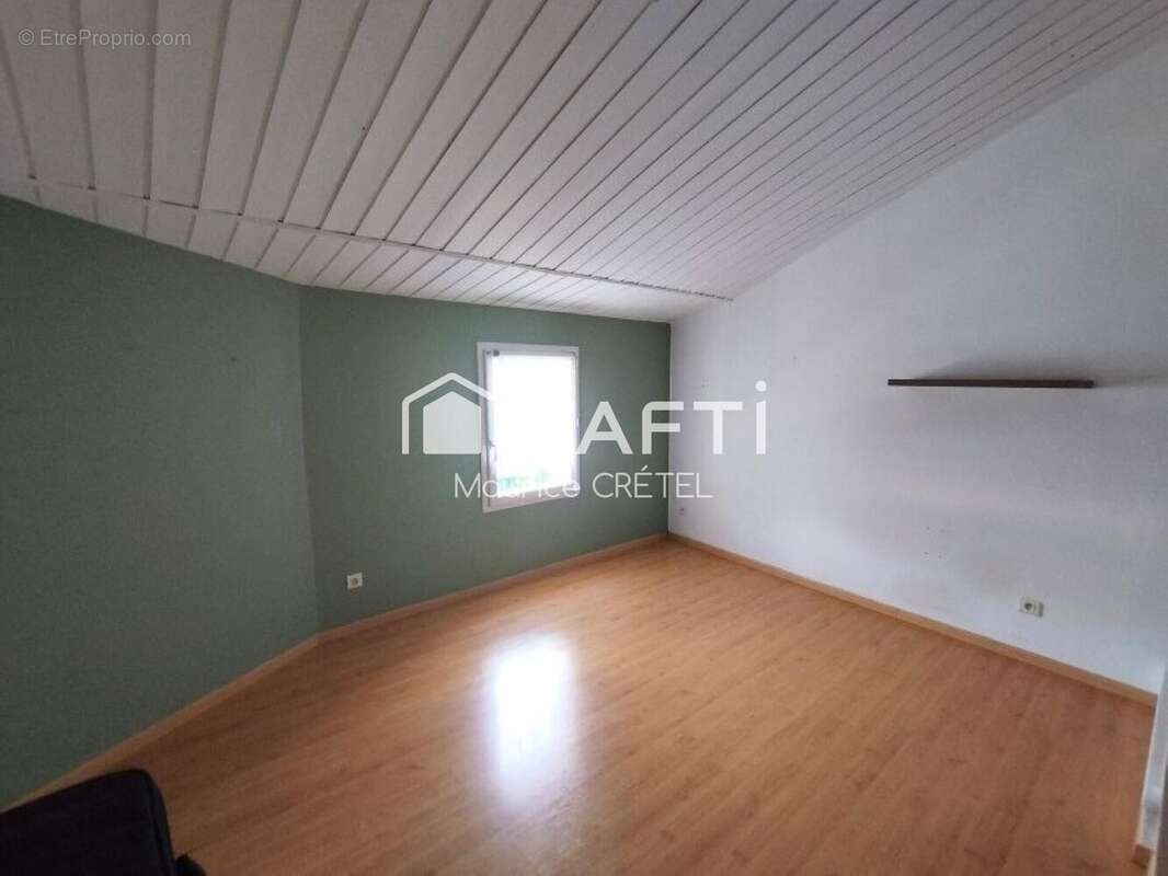 Photo 4 - Maison à SAINT-MARTIN-DES-NOYERS