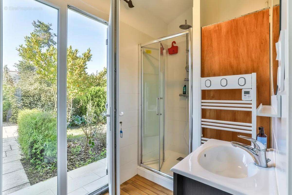 Maison à GUJAN-MESTRAS