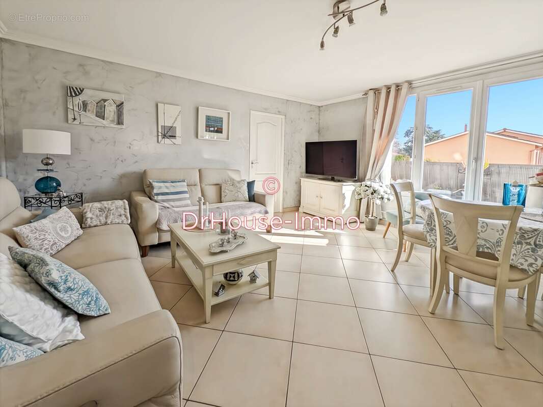 Appartement à LYON-5E