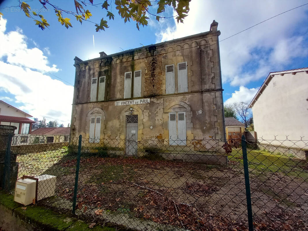 Maison à FUMEL
