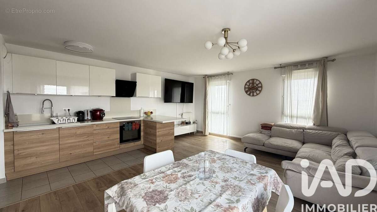 Photo 2 - Appartement à MELUN