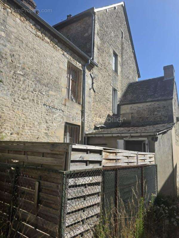 Maison de 72m2 avec courette - photo 19
