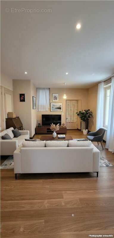 Maison à LE PALAIS-SUR-VIENNE