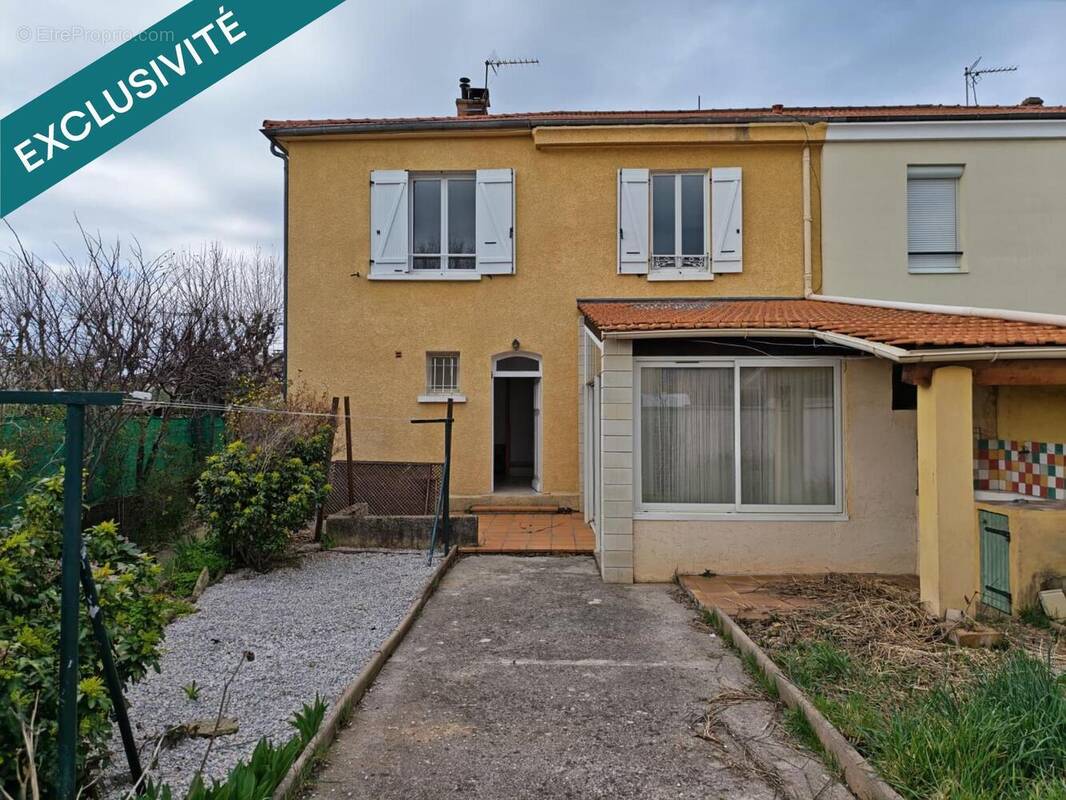 Photo 1 - Appartement à CHATEAU-ARNOUX-SAINT-AUBAN