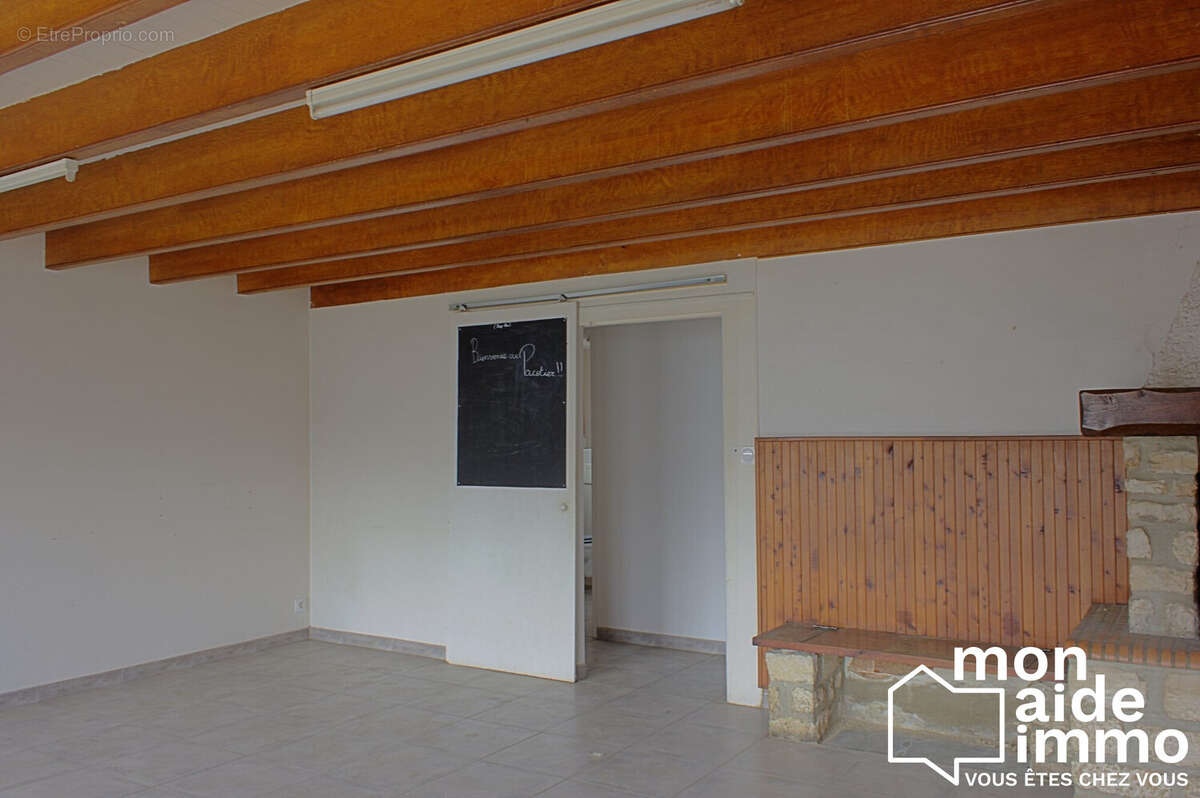 Maison à SAINT-PIERRE-LE-VIEUX