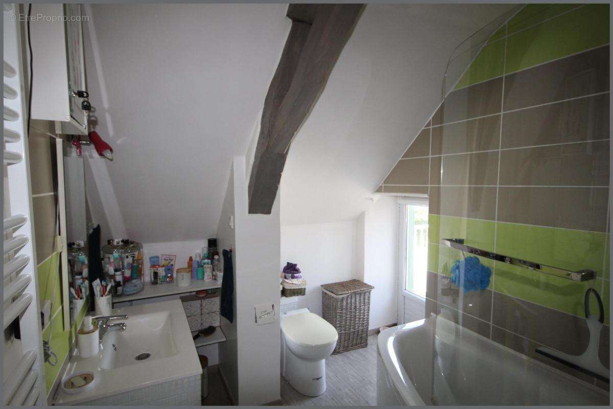 Maison à LAVERNAT