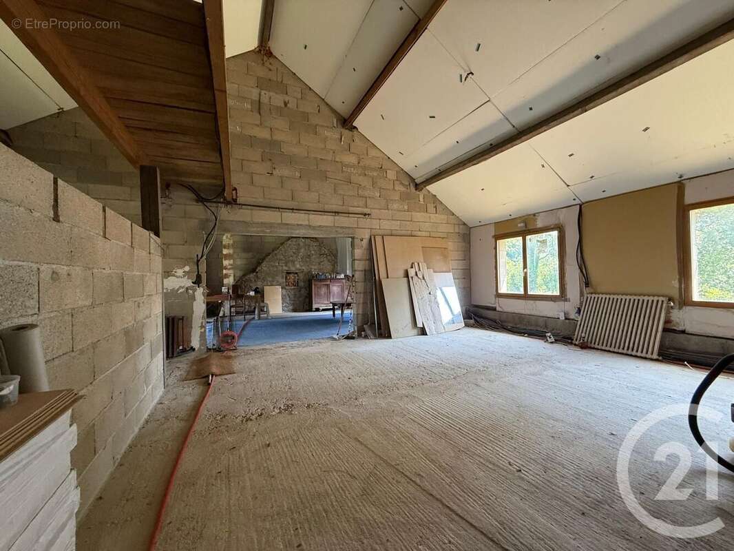 Maison à SAINT-SEROTIN