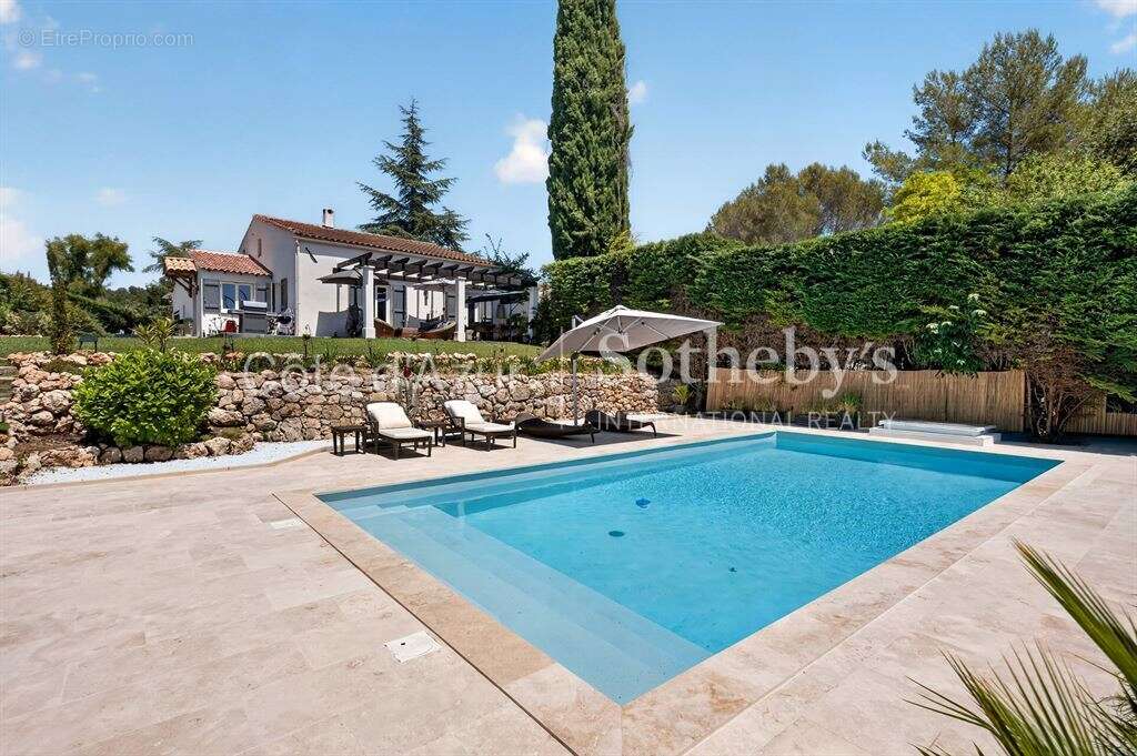 Plascassier villa avec piscine et vue campagne à pied du village - photo 2