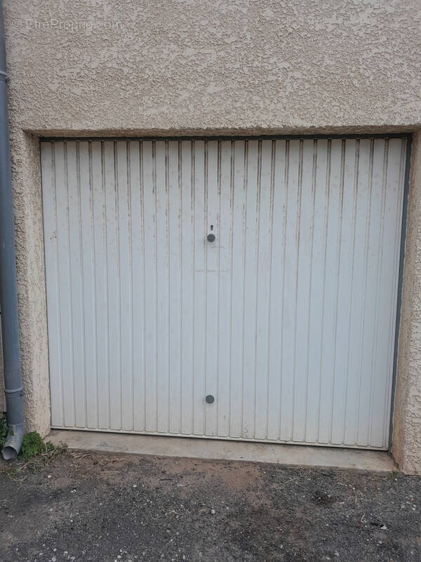 Parking à AGDE