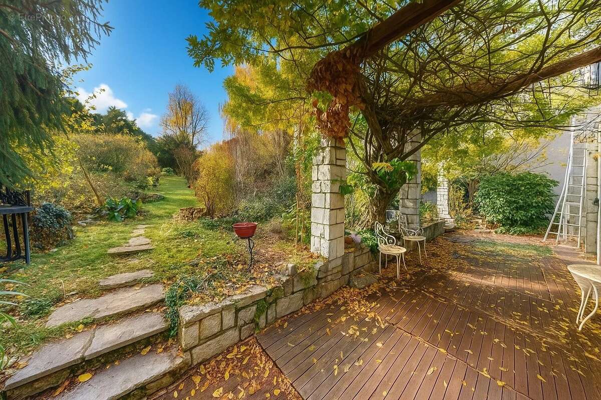 Maison à MONTFERMEIL