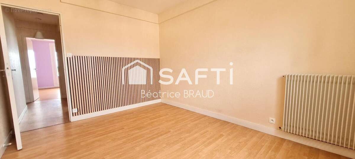 Photo 8 - Appartement à SAINT-JUNIEN