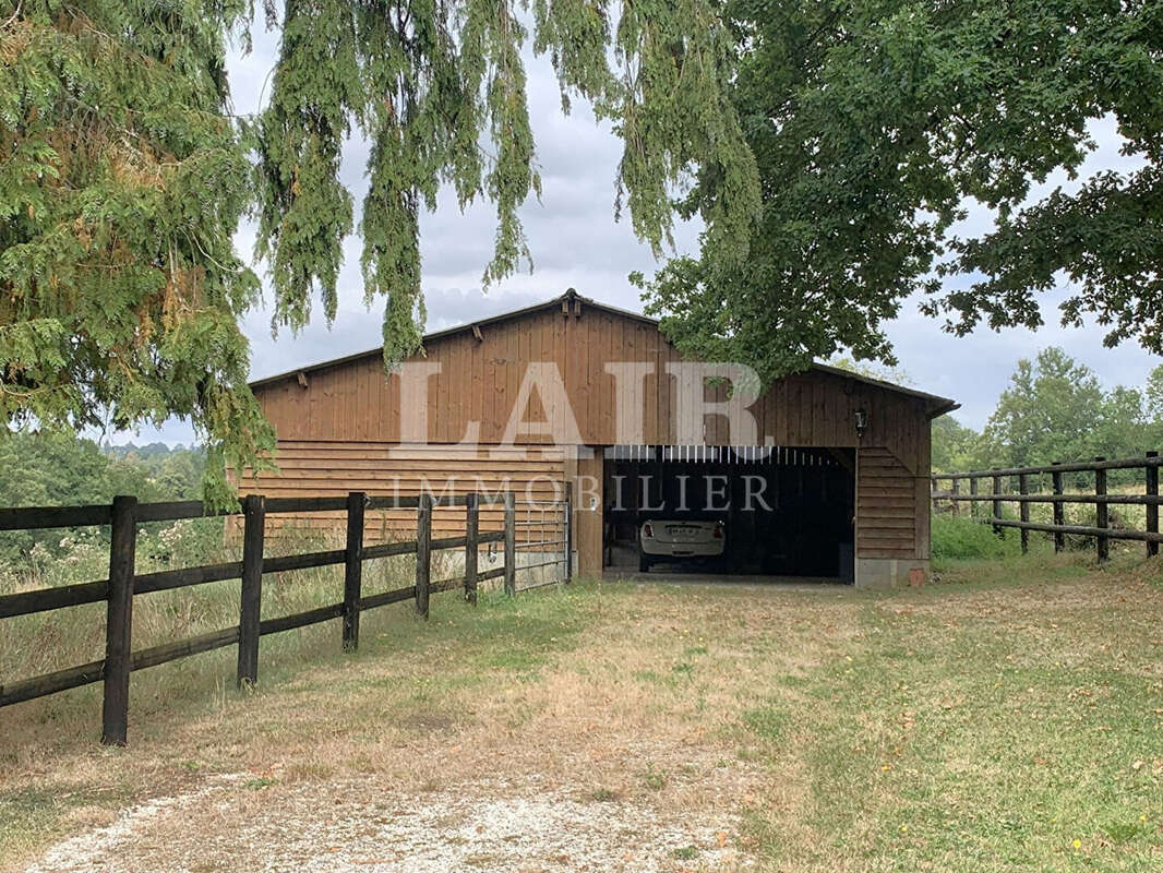 Maison à MORTAGNE-AU-PERCHE