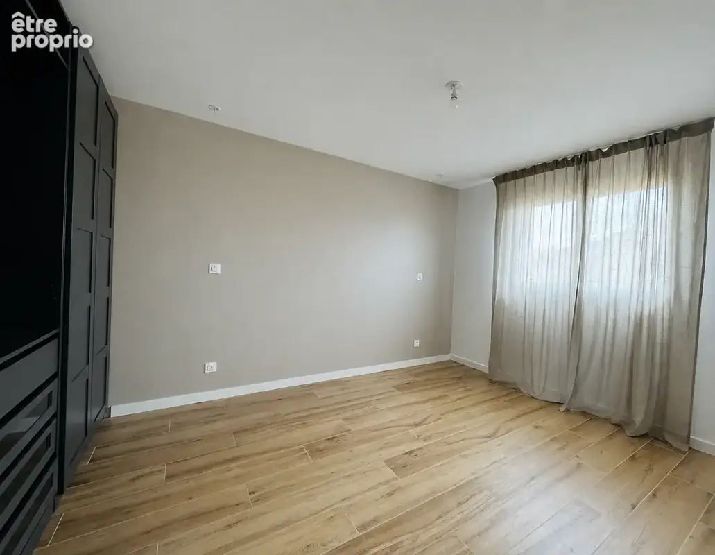 Maison contemporaine de plain-pied   117 m2   4 chambres   Vue dégagée - photo 9