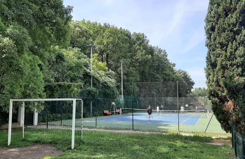 Aix-en-Provence – T2 44 m² – Résidence Tour d’Aygosi avec piscine - photo 7