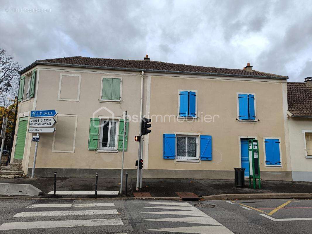 Appartement à LISSES