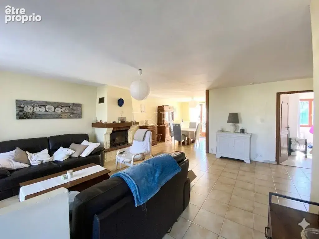 Maison T6 de 106 m² avec séjour cheminée et jardin de 937 m² à Rosny-sur-Seine - photo 5