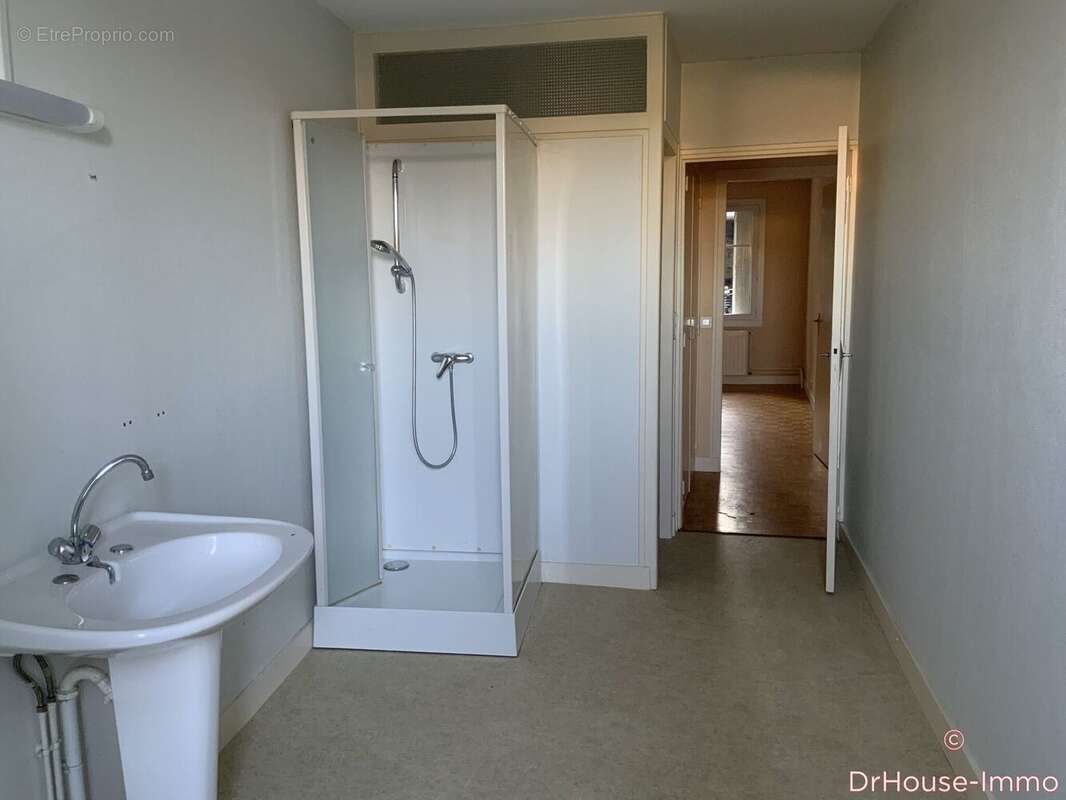 Maison à SAINT-CLAUD