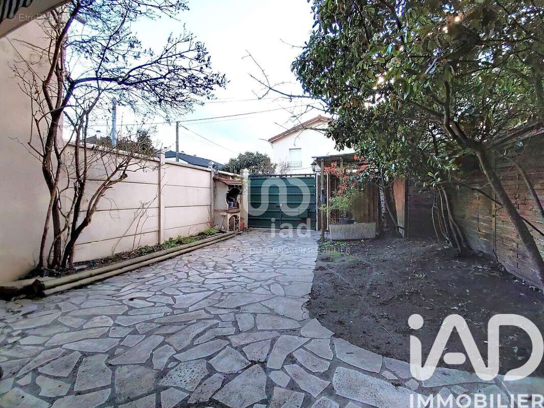 Photo 2 - Maison à NEUILLY-PLAISANCE