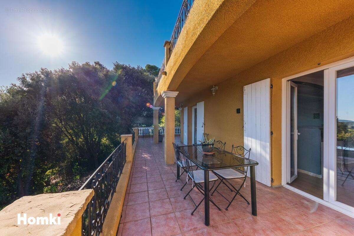 Maison à MONTFORT-SUR-ARGENS