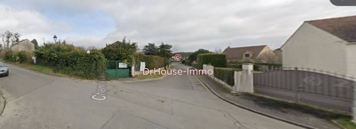 Terrain à BOISSY-L&#039;AILLERIE