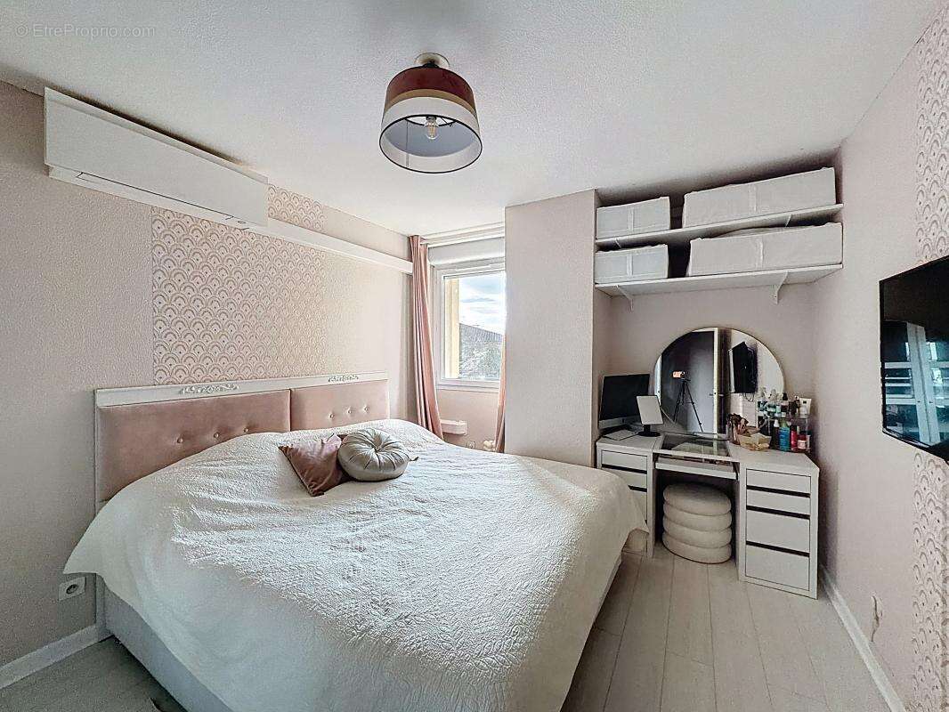 Appartement à GRIGNY