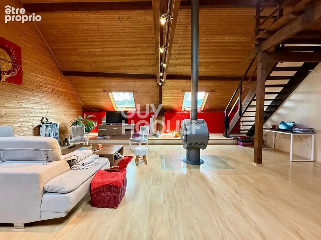 Appartement à ALBENS