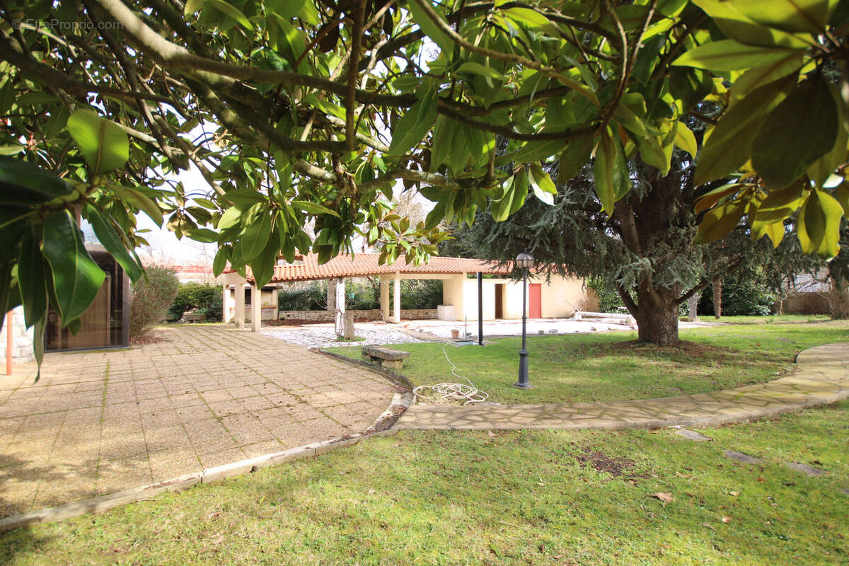 Maison à LAROQUE-D'OLMES