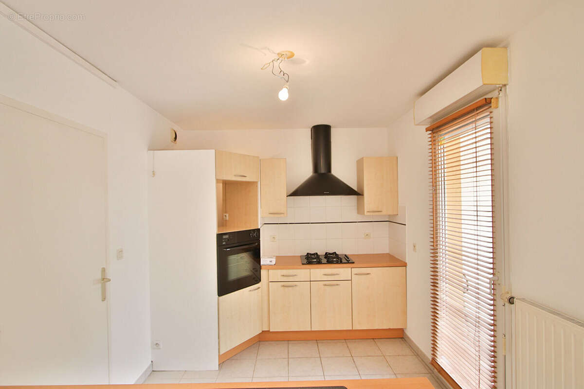 Appartement à LE PONT-DE-CLAIX