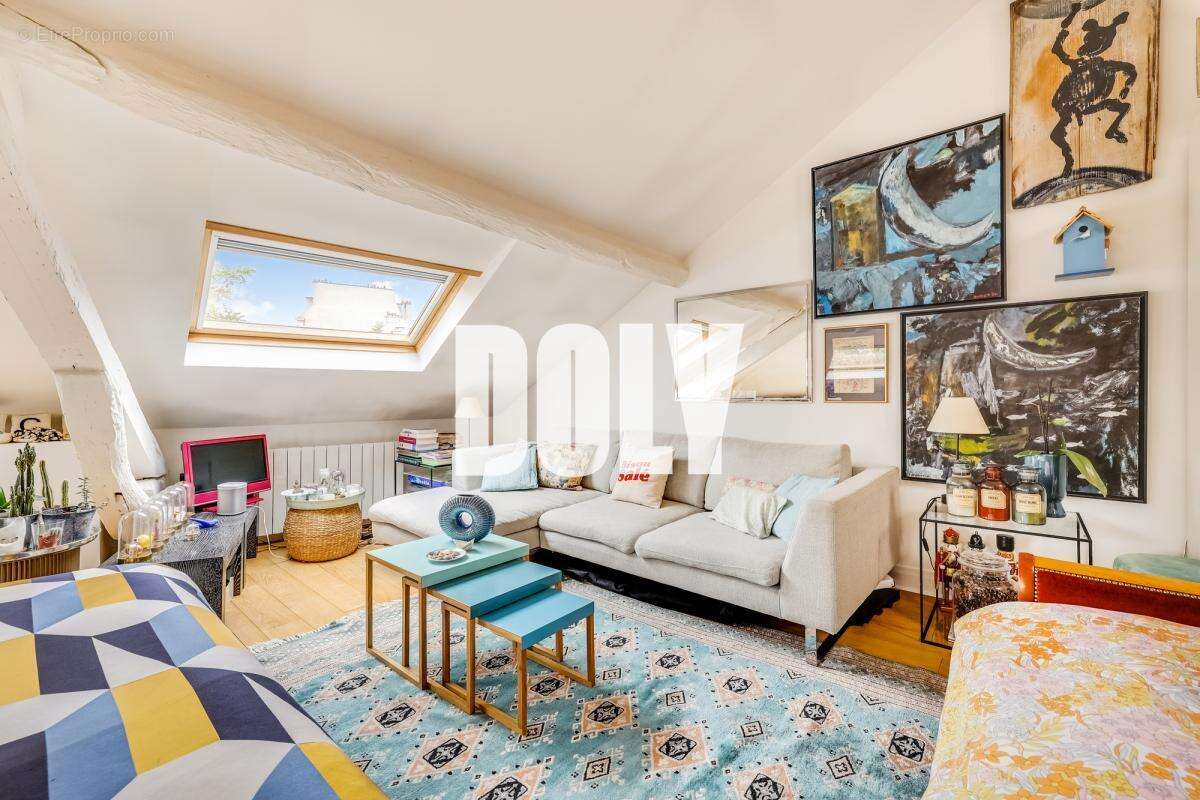 Appartement à PARIS-17E