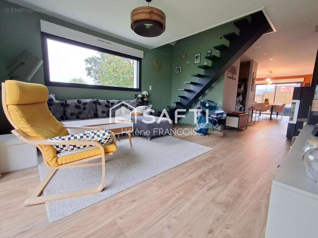 Photo 2 - Maison à BEAURAINVILLE