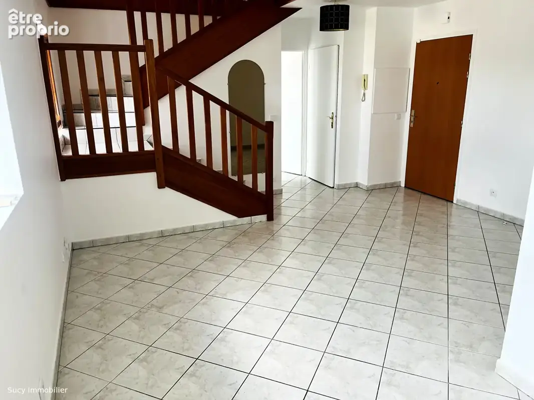 Appartement Pontault Combault 4 pièce(s) 104 m2 - photo 2