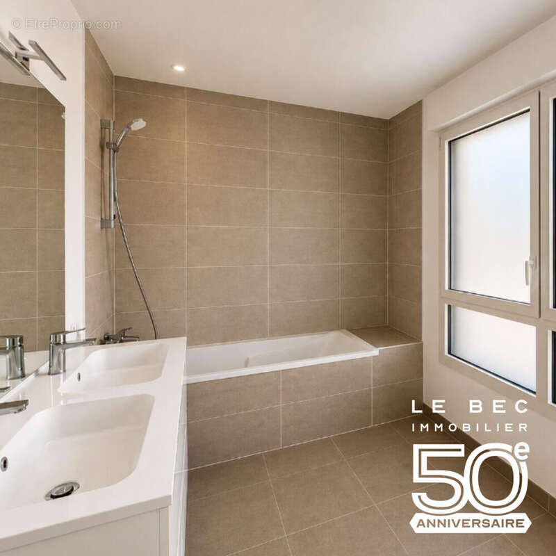 Maison 115 m² à Vannes  - photo 5