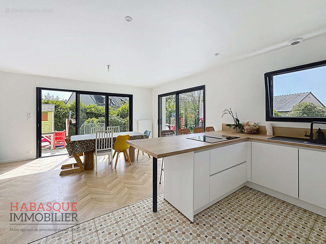 Maison à LE FOLGOET