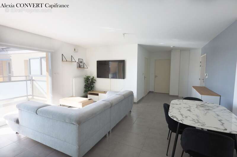 Appartement à BUELLAS