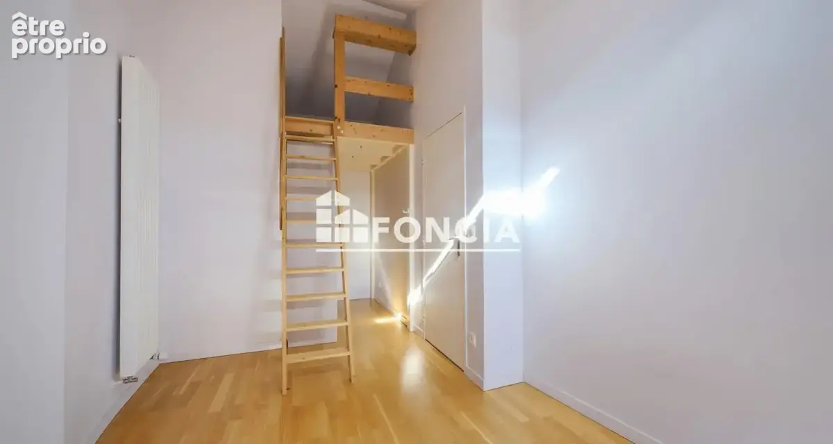 Beau T4 aux volumes généreux, bien entretenu, au calme - photo 5