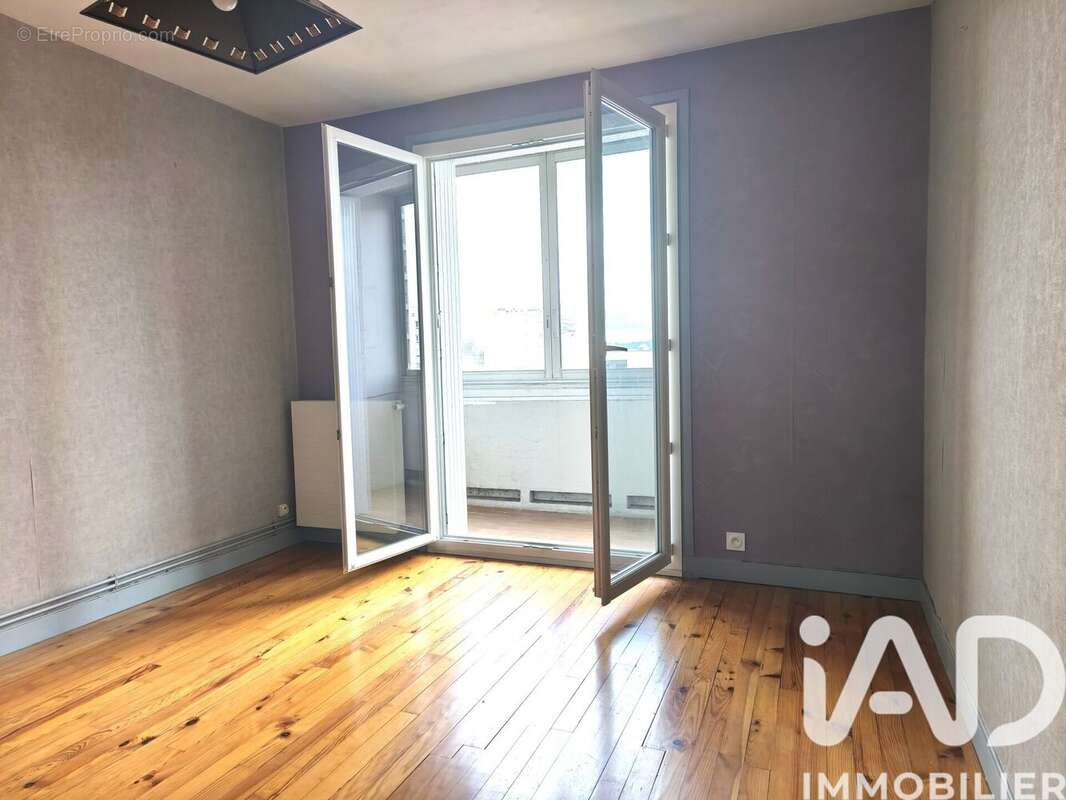 Photo 3 - Appartement à SAINT-ETIENNE