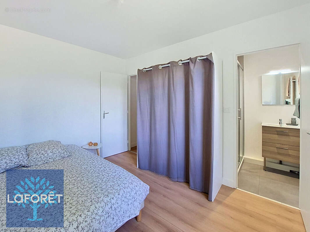 Appartement à CHARLY