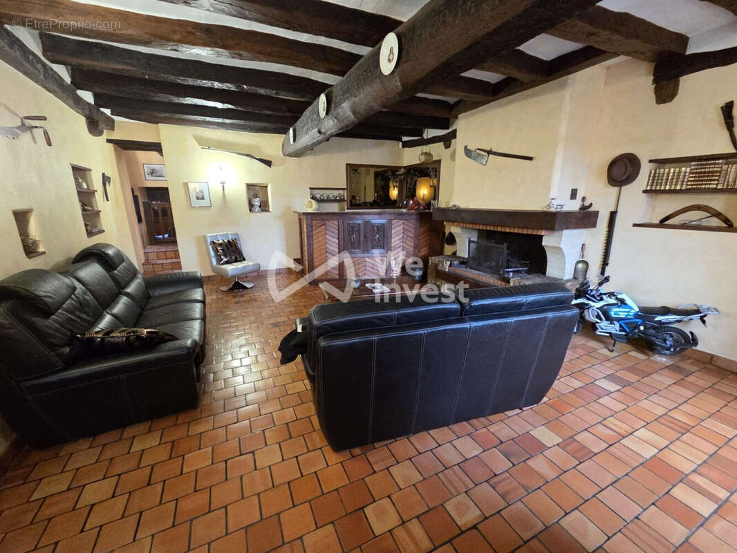Maison à LOUPLANDE
