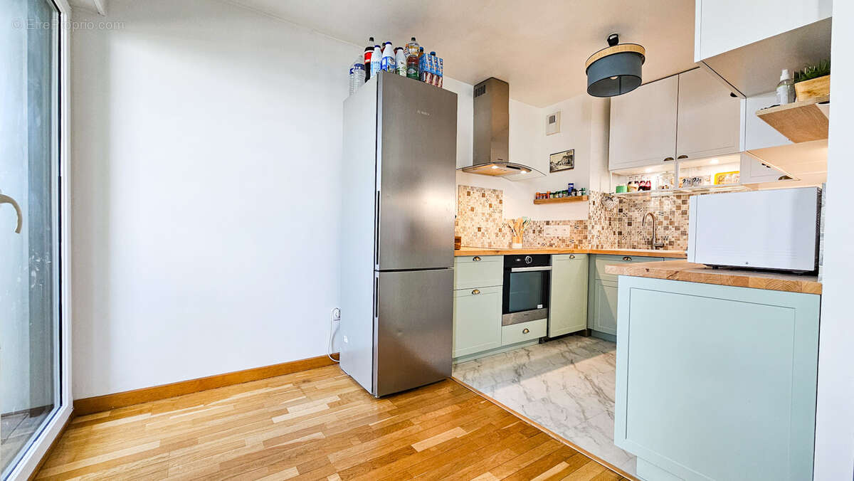 Appartement à COLOMBES