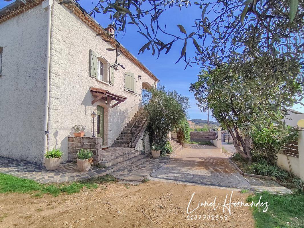 Maison à SAINT-PRIVAT-DES-VIEUX