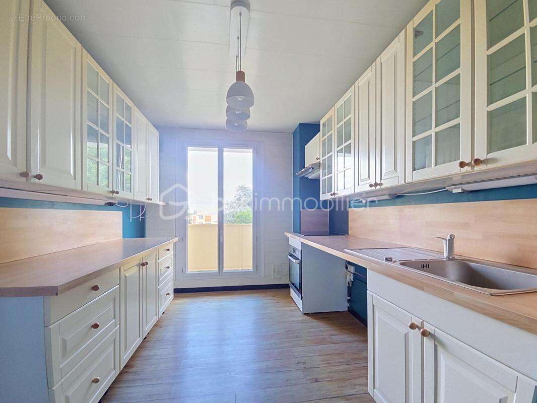 Appartement F4 résidence Chanteclair - photo 3