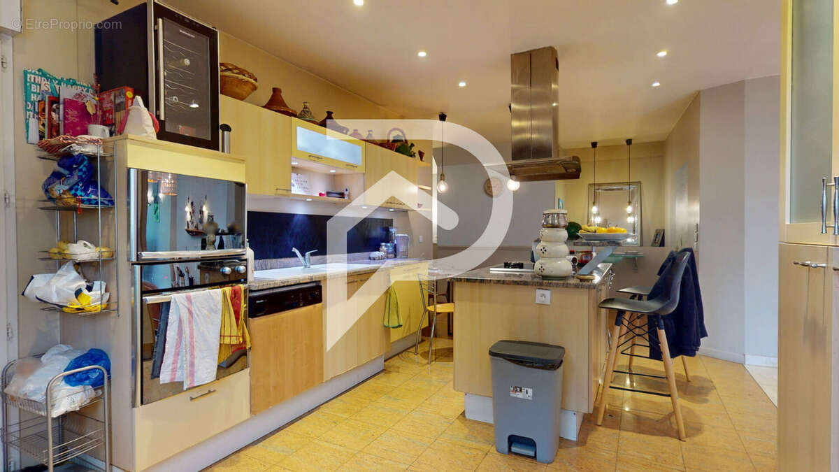 Appartement à LES MUREAUX