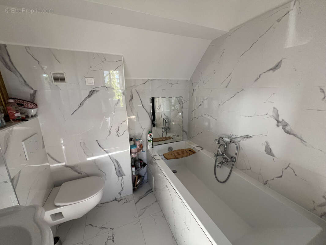 Maison à CHAMPIGNY-SUR-MARNE