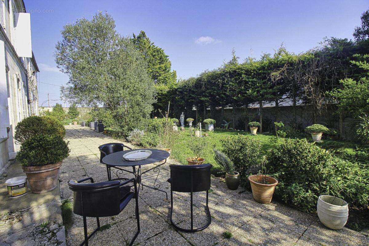 Maison à LA BENATE