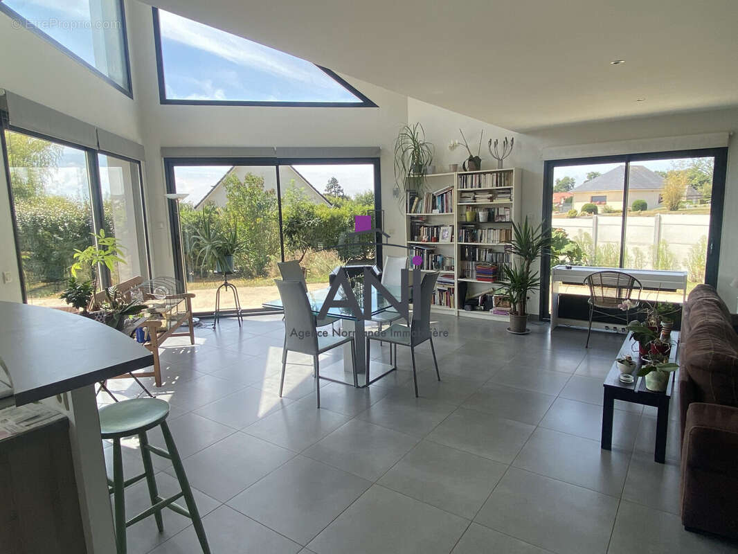 Maison 167 m² à Hautot-Sur-Mer  - photo 2