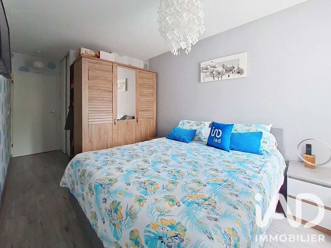 Photo 8 - Appartement à CRECY-LA-CHAPELLE