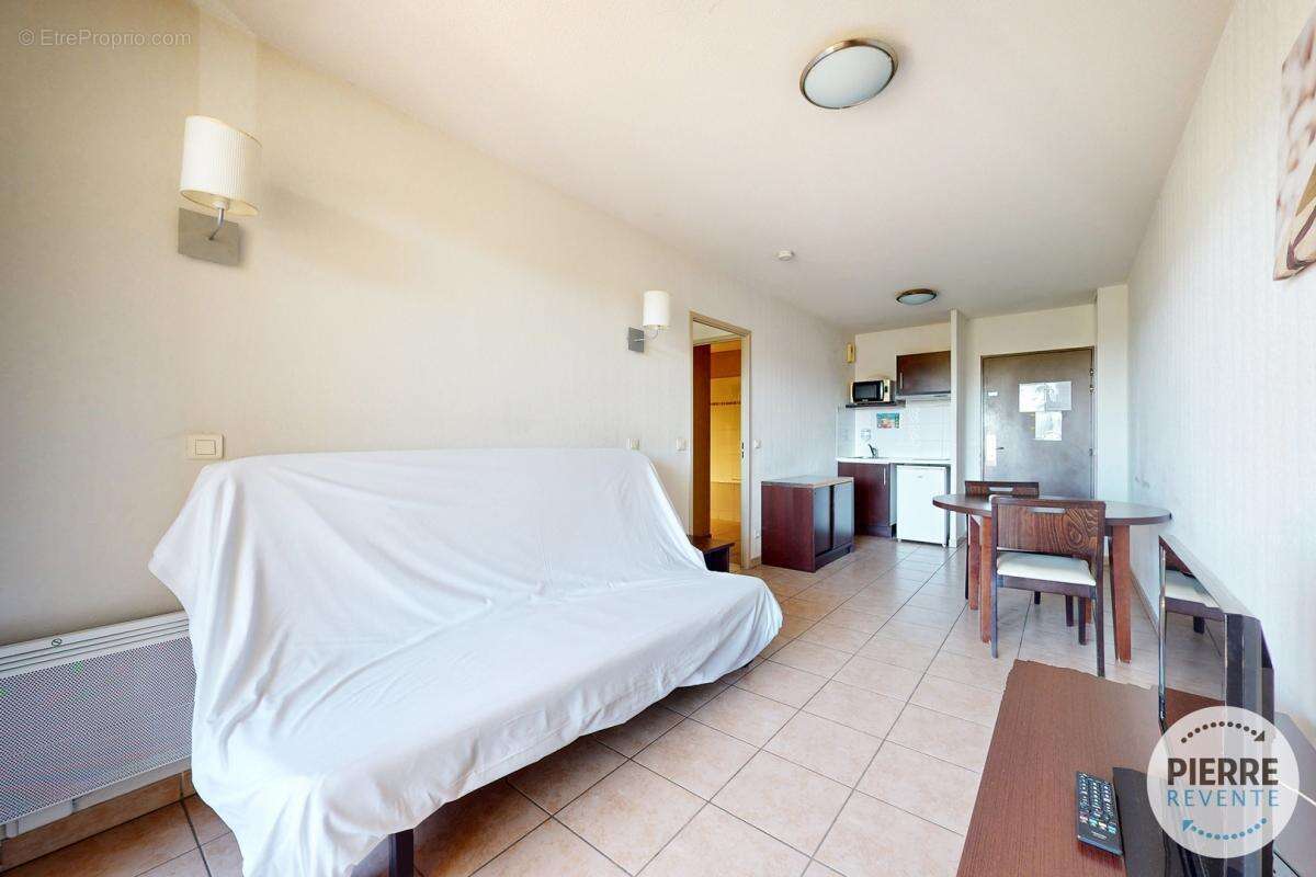 Appartement à SIX-FOURS-LES-PLAGES